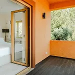 Villa Casa Por Do Sal - Boutique Suites, Sea Views & Heated Pool