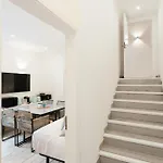 Casa Por Do Sal - Boutique Suites, Sea Views & Heated Pool Вилла