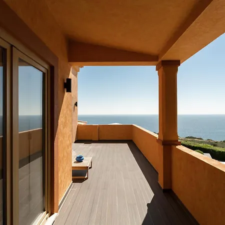 Villa Casa Por Do Sal - Boutique Suites, Sea Views & Heated Pool *