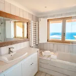 Вилла Casa Por Do Sal - Boutique Suites, Sea Views & Heated Pool *