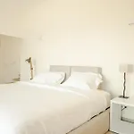 Casa Por Do Sal - Boutique Suites, Sea Views & Heated Pool