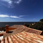 Casa Por Do Sal - Boutique Suites, Sea Views & Heated Pool *