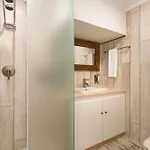 Casa Por Do Sal - Boutique Suites, Sea Views & Heated Pool * Luz