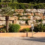Casa Por Do Sal - Boutique Suites, Sea Views & Heated Pool *