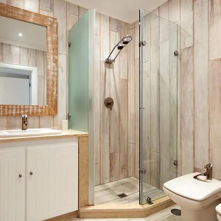 Casa Por Do Sal - Boutique Suites, Sea Views & Heated Pool 别墅 Luz