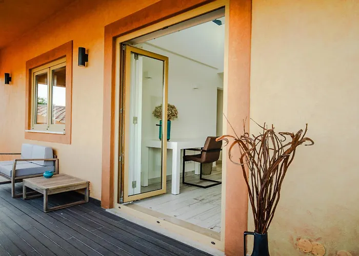 Vila Casa Por Do Sal - Boutique With Heated Pool & Sea Views