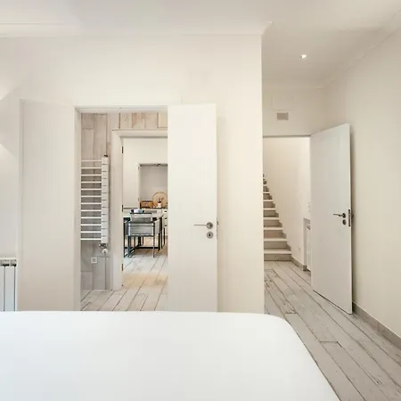 Casa Por Do Sal - Boutique Suites, Sea Views & Heated Pool *