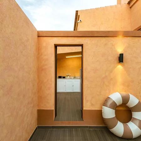 Casa Por Do Sal - Boutique Suites, Sea Views & Heated Pool Luz