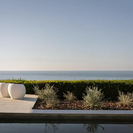 Casa Por Do Sal - Boutique Suites, Sea Views & Heated Pool Luz